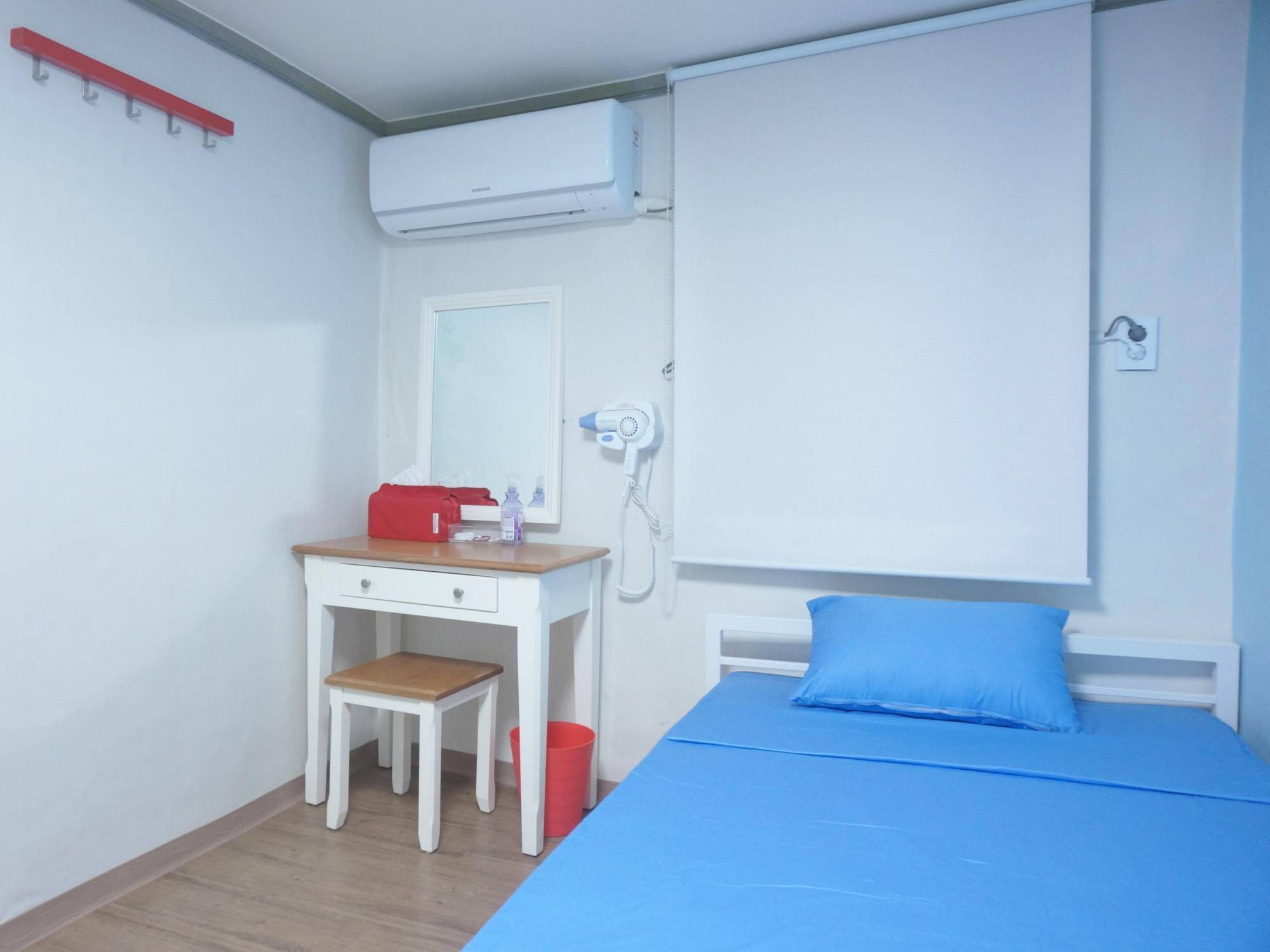 New Sun Guesthouse Myeongdong Сеул Экстерьер фото
