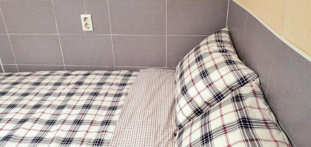 New Sun Guesthouse Myeongdong Сеул Экстерьер фото