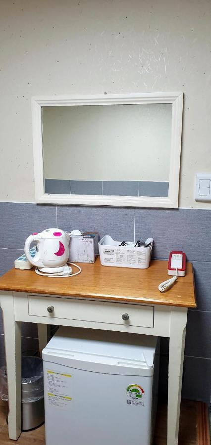 New Sun Guesthouse Myeongdong Сеул Экстерьер фото