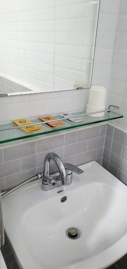 New Sun Guesthouse Myeongdong Сеул Экстерьер фото