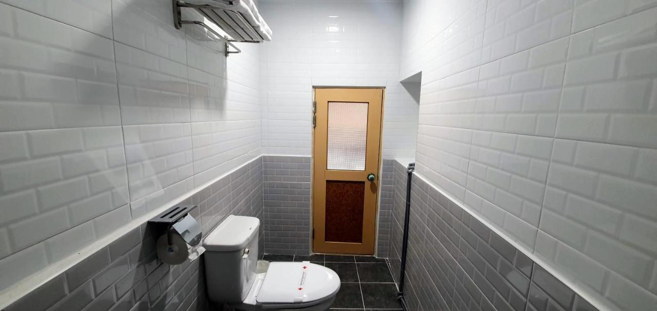 New Sun Guesthouse Myeongdong Сеул Экстерьер фото