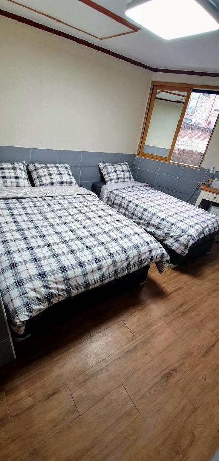 New Sun Guesthouse Myeongdong Сеул Экстерьер фото